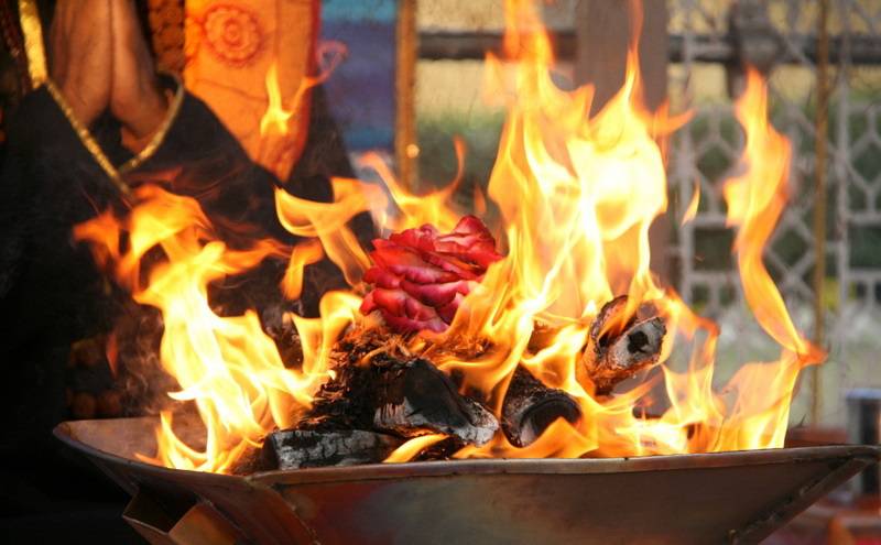 Махабхарата - История Анги и Бхригу,огненная ягья